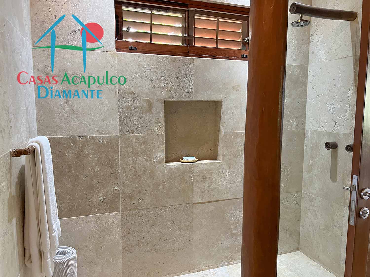 Villa Karin - Recámara principal (Orquídea) 11